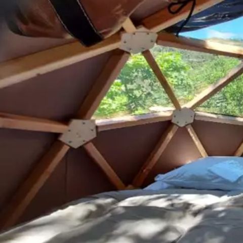 AUßERGEWÖHNLICHE UNTERKUNFT 2 Personen - Dodome 1Sch 2 pers