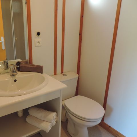 Chalet 6 Personen - Chalet in HARMONIE mit der Natur - 31m² - 2 Zimmer mit Flussblick