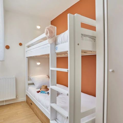 Apartement 6 Personen - 2/3-Zimmer-Kabine für 6 Personen (ca. 42 m²)