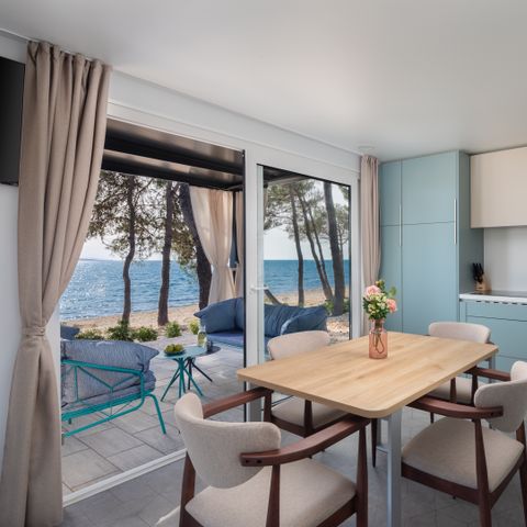 Mobilheim 4 Personen - Amber Sea Luxury Holiday Home mit privatem Pool