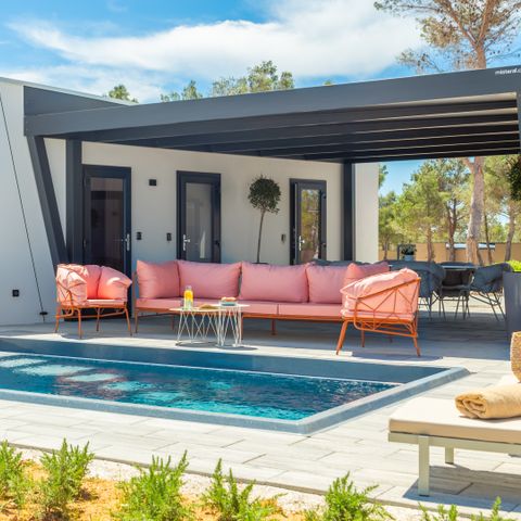 Mobilheim 4 Personen - Luxuriöse Glamping-Villa mit privatem Pool