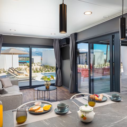 Mobilheim 4 Personen - Luxuriöse Glamping-Villa mit privatem Pool