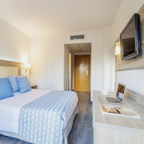 Zimmer 2 Personen - Doppelzimmer - Balkon