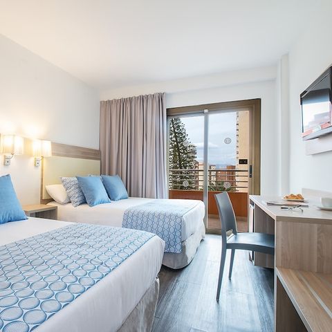 Zimmer 3 Personen - Familienzimmer - 3 Personen - Balkon