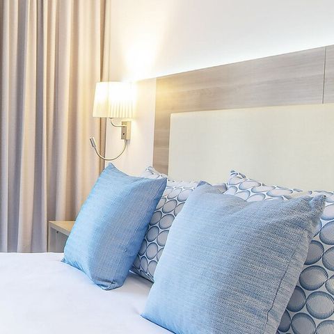 Zimmer 3 Personen - Familienzimmer - 3 Personen - Balkon