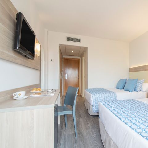 Zimmer 3 personen - Balkon