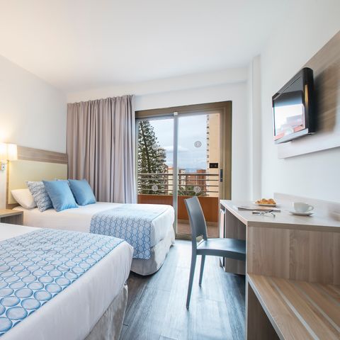 Zimmer 3 personen - Balkon