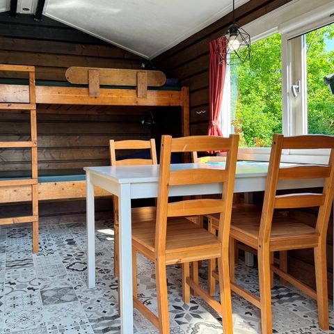 Chalet 4 personen - CampingHut Standard