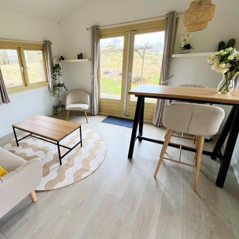 Bungalow 2 Personen - DuinHut Kiekendief mit Whirlpool