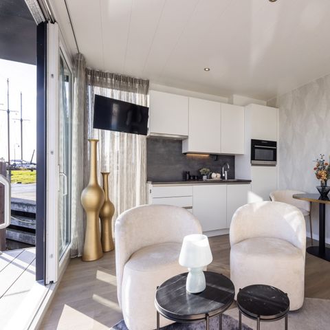 AUßERGEWÖHNLICHE UNTERKUNFT 4 Personen - Luxusunterkünfte auf dem Wasser in Friesland