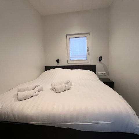 AUßERGEWÖHNLICHE UNTERKUNFT 4 Personen - Luxusunterkünfte auf dem Wasser in Friesland (41)