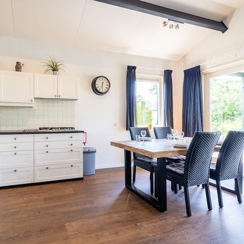 Chalet 4 Personen - Weidenrose - Karpfenteich 099