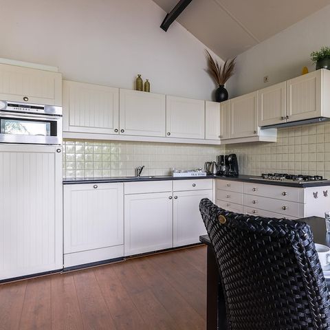 Chalet 4 Personen - Weidenrose - Karpfenteich 099