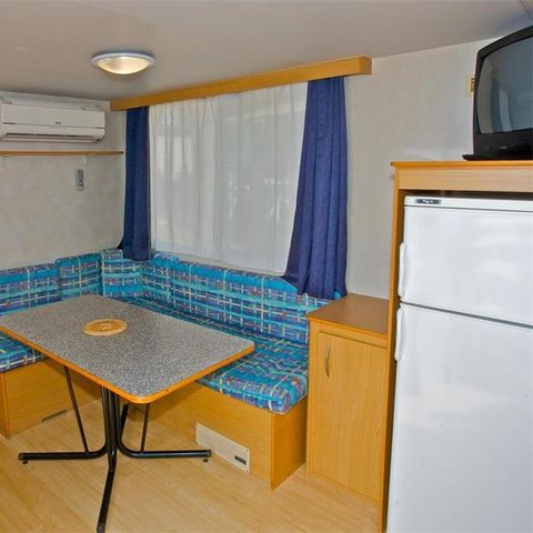 Mobilheim 5 Personen - Parkseite