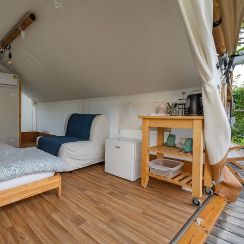 Zelt 2 Personen - glamping, private Toilette, Waschbecken & Außenbadewanne 15m²