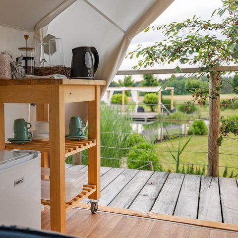 Zelt 2 Personen - glamping, private Toilette, Waschbecken & Außenbadewanne 15m²
