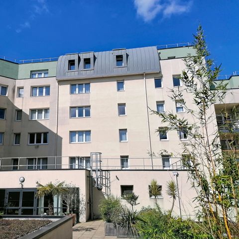 Terres de France - Appart Hotel Rouen Flaubert - Seine - Image N°3