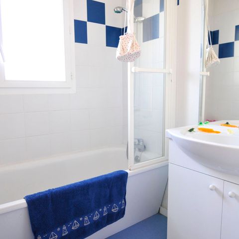 Apartement 4 Personen - G/7_2 PIECES 4 PERSONEN IM STOCKWERK MIT BALKON