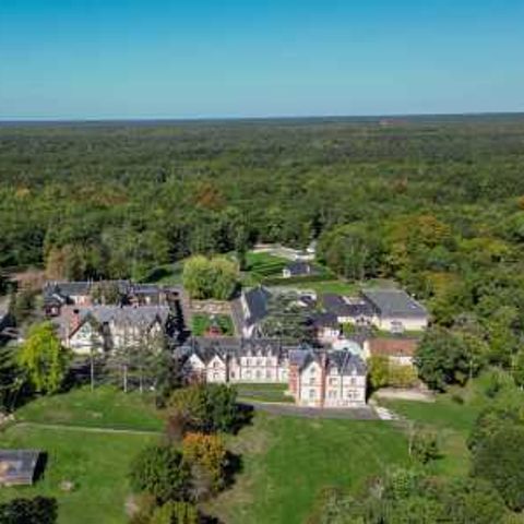 VVF Nature Parc Sologne Berry-Domaine de la Grande Garenne - Cher - Image N°4