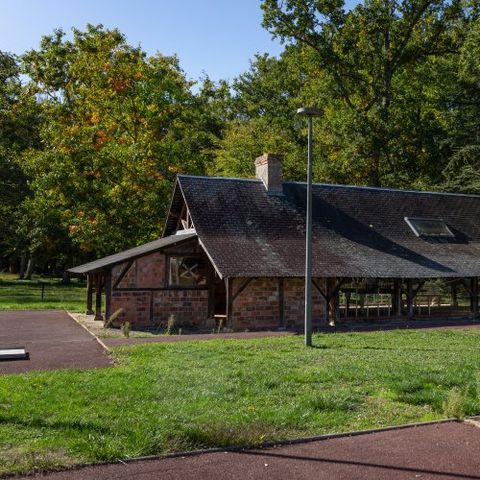 VVF Nature Parc Sologne Berry-Domaine de la Grande Garenne - Cher - Image N°5