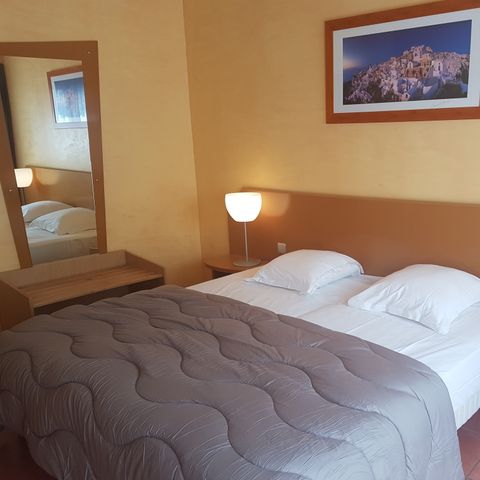 Zimmer 4 Personen - G/227_FAMILIENZIMMER 4 PERS.