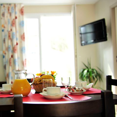 FERIENHAUS 8 Personen - G/17_3-ZIMMER-MAISONETTE CAB 6/8 PERSONEN