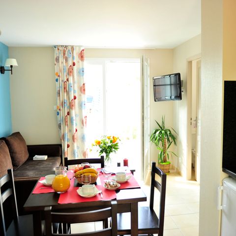 FERIENHAUS 8 Personen - G/17_3-ZIMMER-MAISONETTE CAB 6/8 PERSONEN