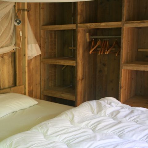 Safarizelt 5 Personen - Strandheem Lodge Glamping mit privaten sanitären Anlagen