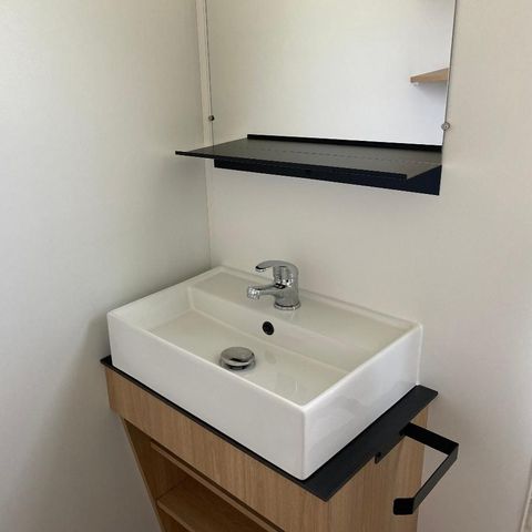 Mobilheim 2 Personen - 1 Schlafzimmer - überdachte Terrasse