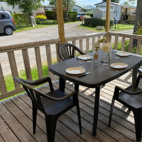 Mobilheim 4 Personen - 2 Schlafzimmer - überdachte Terrasse