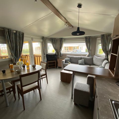 Mobilheim 4 Personen -  2 Schlafzimmer - überdachte Terrasse - exklusiv