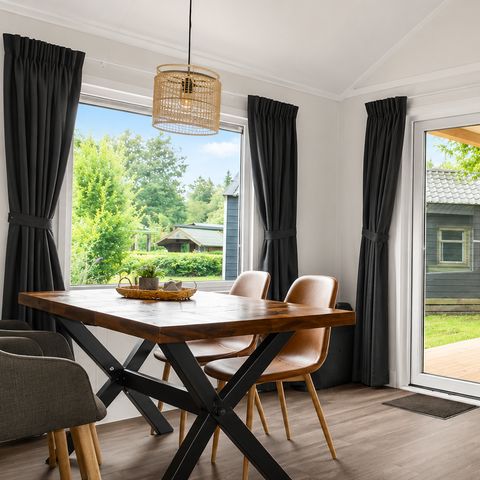 Chalet 4 Personen - Strand mit Whirlpool