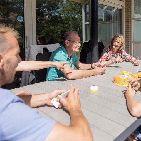 FERIENHAUS 8 Personen - Ferienvilla mit privatem Innenpool und Sauna