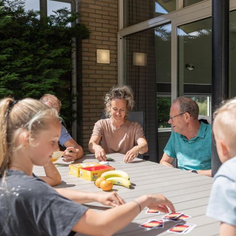 FERIENHAUS 8 Personen - Ferienvilla mit privatem Innenpool und Sauna