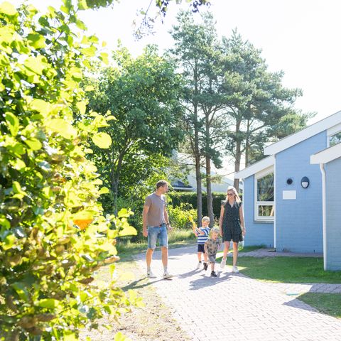Bungalow 4 Personen - Schalter A