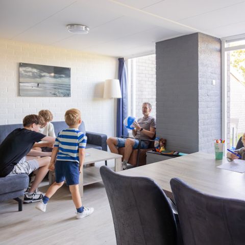 Bungalow 6 personen - Schalter A