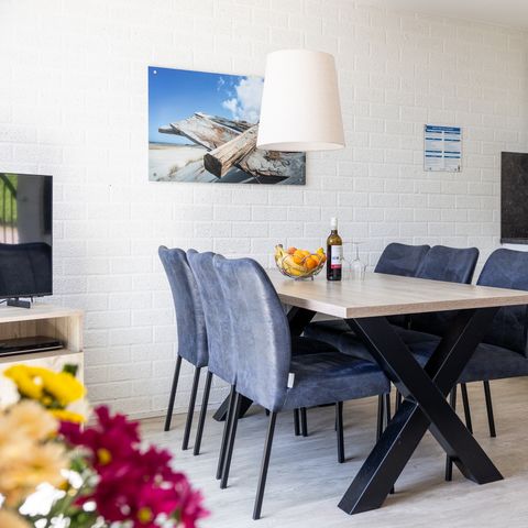Bungalow 6 Personen - Schalter A
