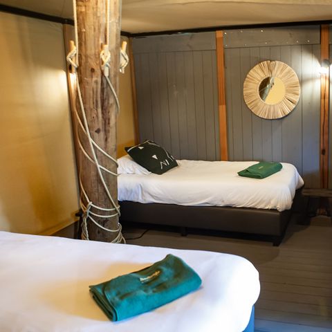 Safarizelt 8 Personen - Königslodge mit Whirlpool
