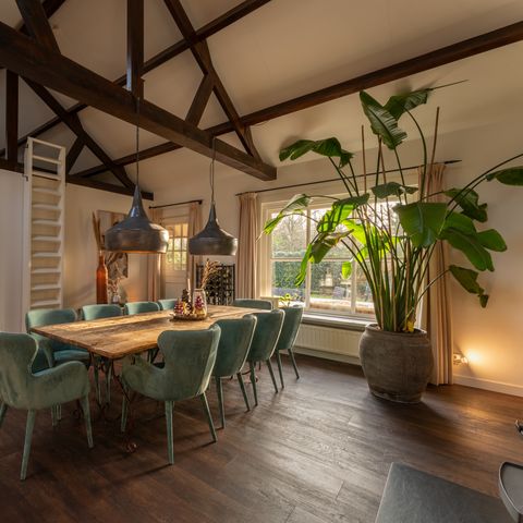FERIENHAUS 12 Personen - Luxuriöses Landhaus mit Whirlpool und Sauna
