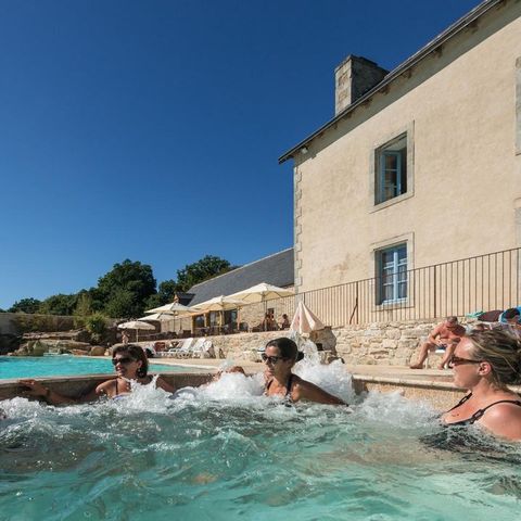Camping Domaine de l'Orangerie de Lanniron - Finistère - Image N°2