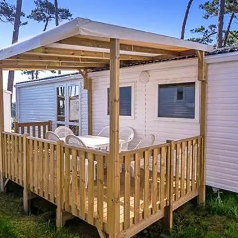 Mobilheim 6 Personen - Comfort | 3 Schlafz. | 6 Pers. | Erhöhte Terrasse | Klimaanlage
