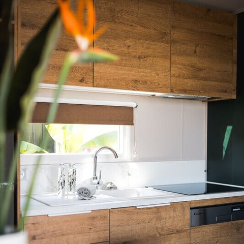Mobilheim 4 Personen - SAM - SUNELIA PRESTIGE 2 Zi/ 4 P - 34m² - Überdachte Terrasse