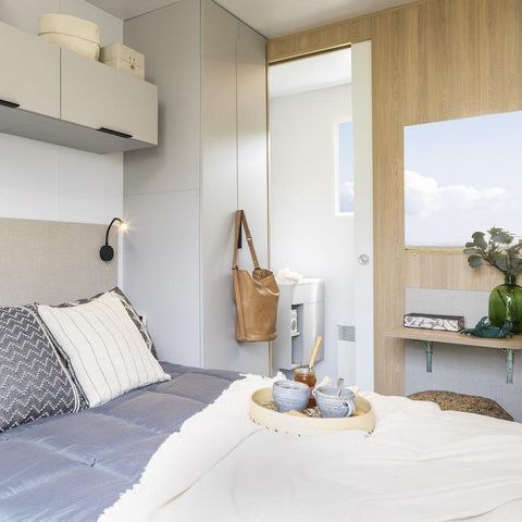 Mobilheim 4 Personen - SAM - SUNELIA PRESTIGE 2 Zi/ 4 P - 34m² - Überdachte Terrasse