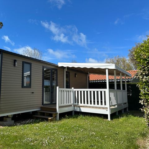 Mobilheim 6 Personen -  SAM - COTTAGE CONFORT 3Zi/ 6P - 35m² - Überdachte Terrasse