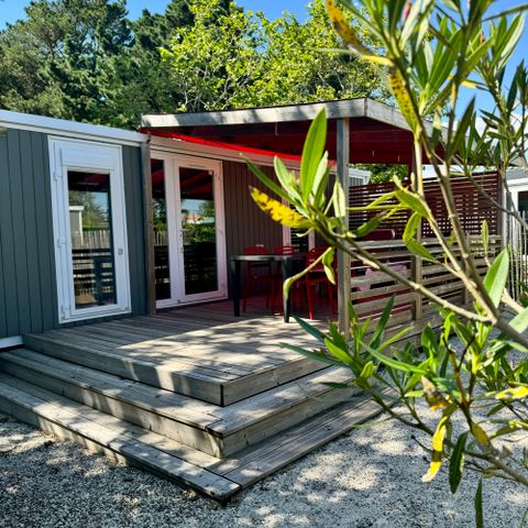 Mobilheim 4 Personen - Premium-Cottage – 2 Schlafzimmer – 2 Badezimmer – Bettwäsche, Handtücher, Plancha und Reinigungsgebühr im Preis inbegriffen