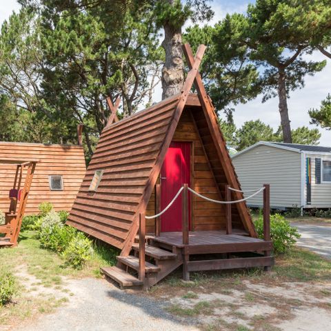 AUßERGEWÖHNLICHE UNTERKUNFT 2 Personen - Hütte „Cabadienne“ – ohne Sanitäranlagen