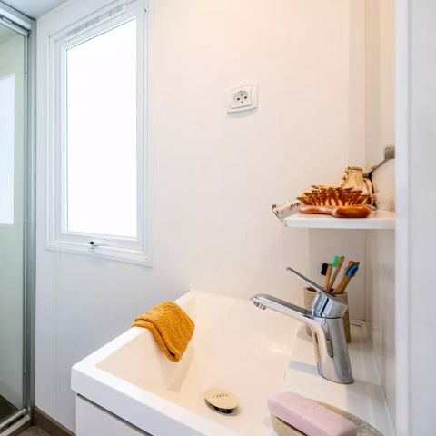 Mobilheim 6 Personen - Mobilheim 3 Zimmer am Flussufer, klimatisiert Sonntag/Sonntag (33 m²) n°3 bis 5 6 Personen
