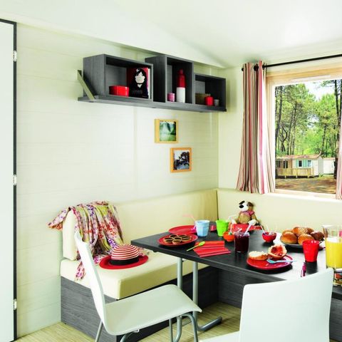 Mobilheim 6 Personen - Komfort TV 3 Zi -TV-überdachte Terrasse-Plancha- 30m² | CONFORT