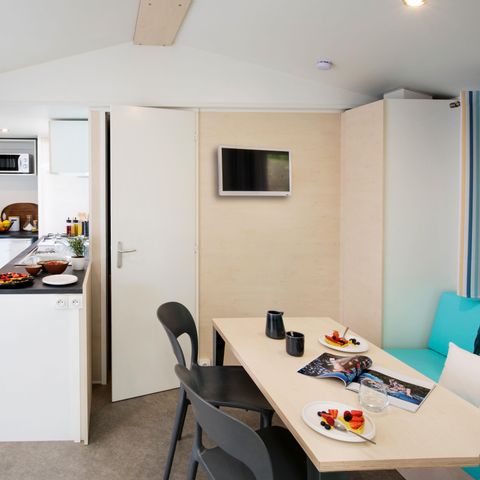 Mobilheim 5 Personen - Family 2ch-CLIM-überdachte XXL-Terrasse-TV-LV-Plancha-28m² | PREMIUM