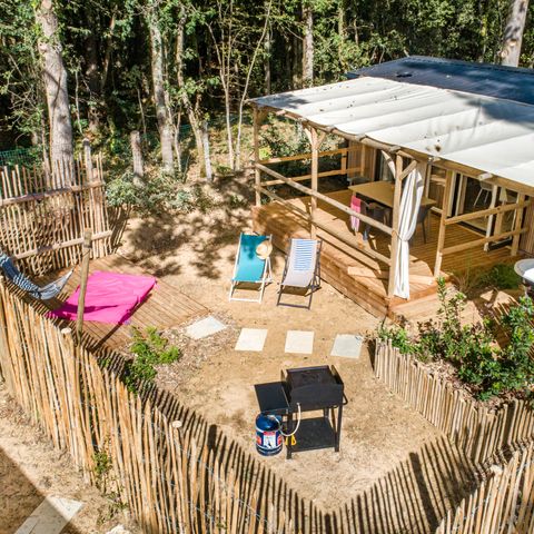 Mobilheim 4 Personen - Garden 2ch-Badewanne-TV-LV-Plancha-überdachte Terrasse-31m² | PREMIUM